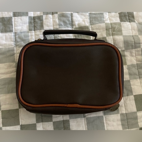 OFFICIALLY LICENSED “Fantastic Beasts and Where to Find Them” Pencil Case - Picture 3 of 6